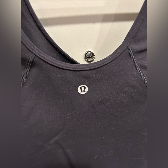 Black lululemon align long sleeve - Picture 3 of 3